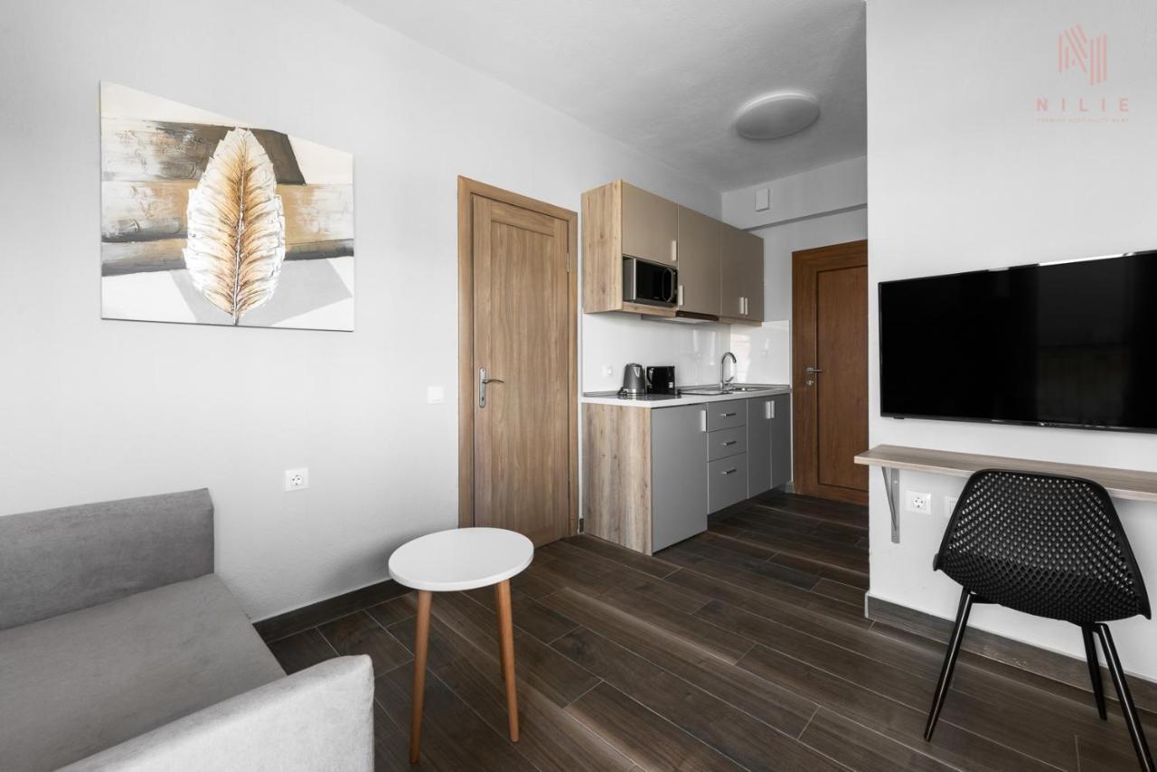 Ultima Summer Residence, Nilie Hospitality Mgmt 阿菲托斯 外观 照片